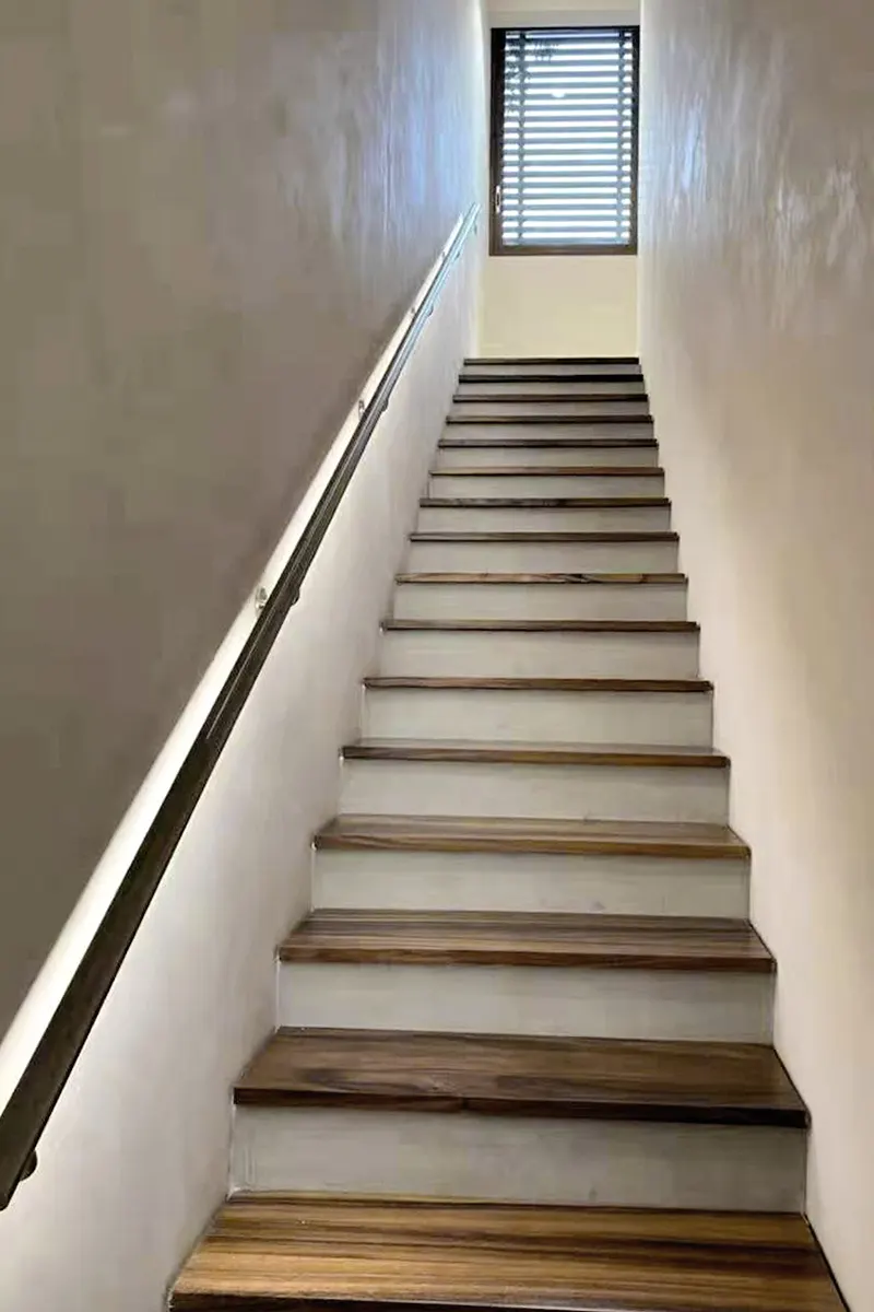 epai-hardware-stainless-steel-staircase-project-4